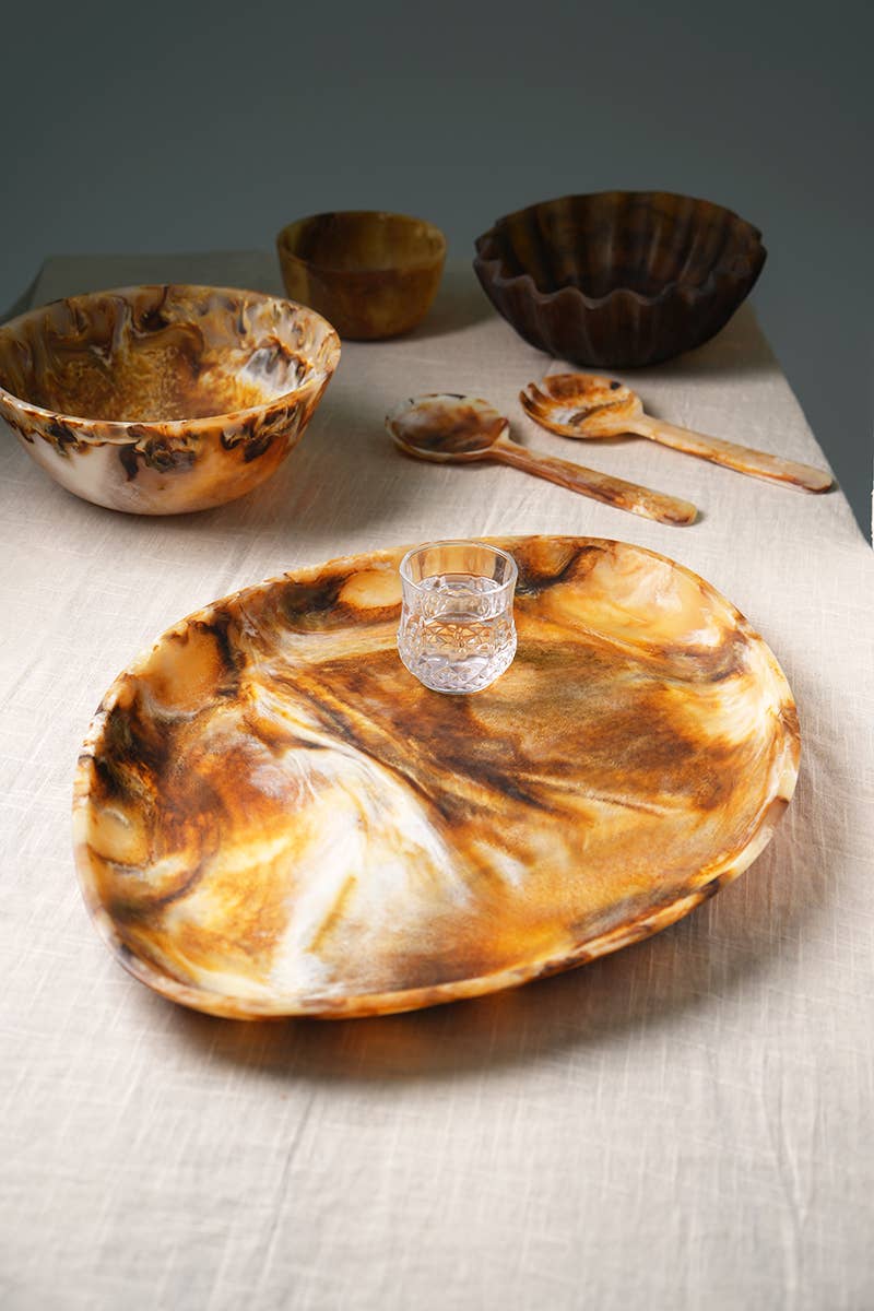 Vibrant Brown Resin Decorative Tray