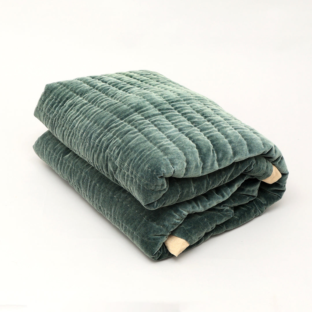 Cotton Velvet Stonewashed Hand Quilted Bedspread with Flanges - 88" x 92"
