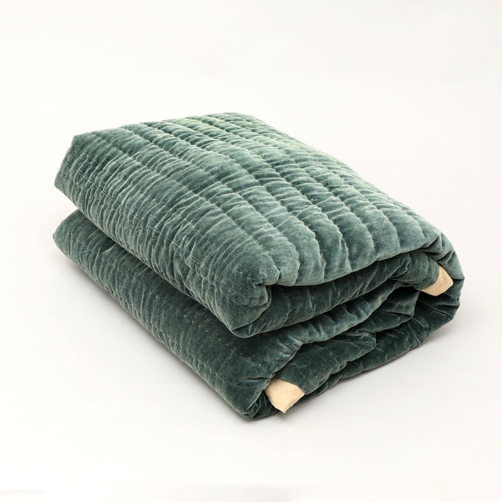 Cotton Velvet Stonewashed Hand Quilted Bedspread with Flanges - 88" x 92"