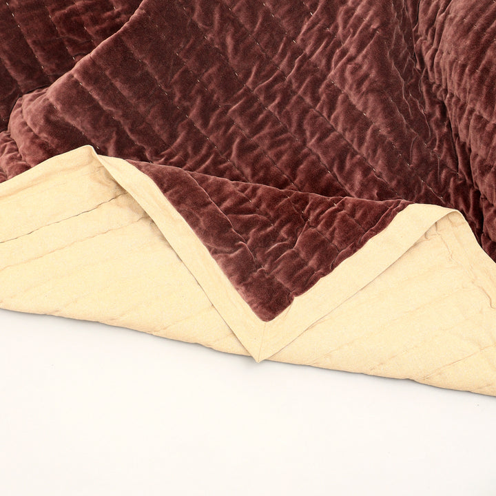 Cotton Velvet Stonewashed Hand Quilted Bedspread with Flanges - 88" x 92"