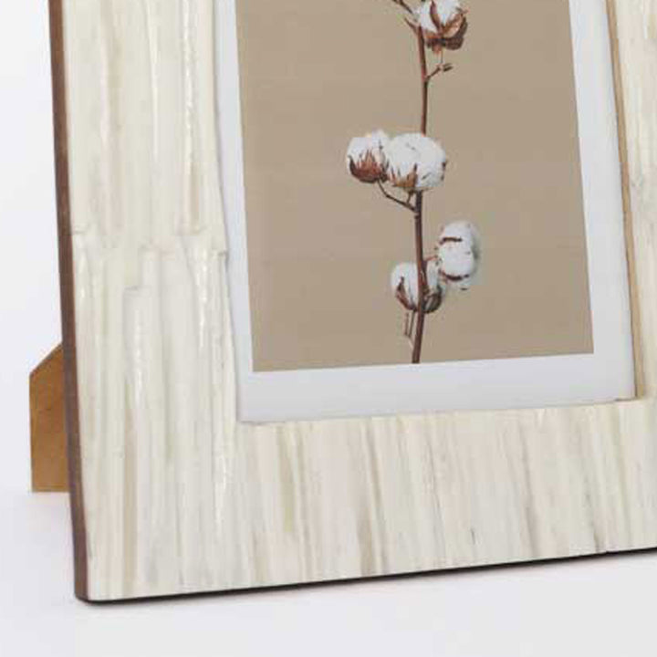 Chisseled Photo Frame / Ivory Bone / 5X7 / 4Pcs Per Inner  / Moq - 4Pcs