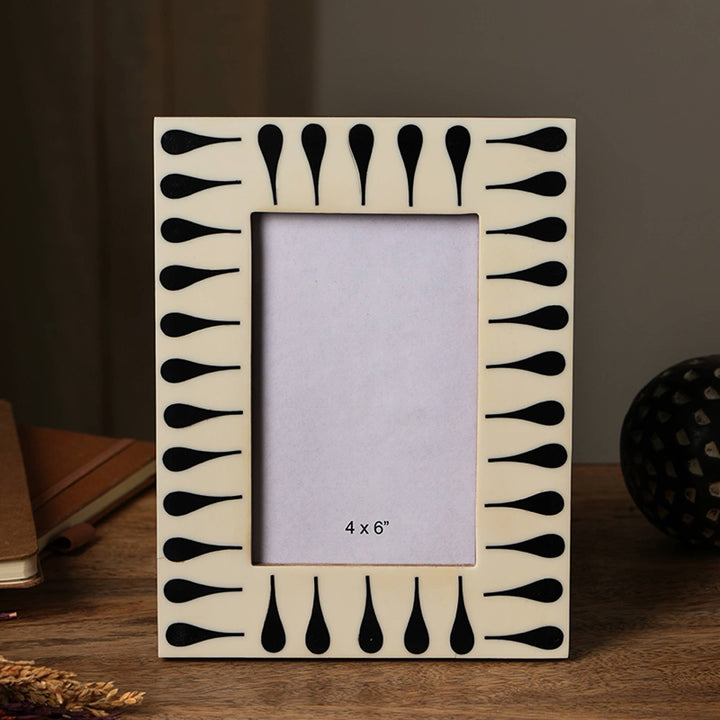 Black & White Photo Frame Set Of 2