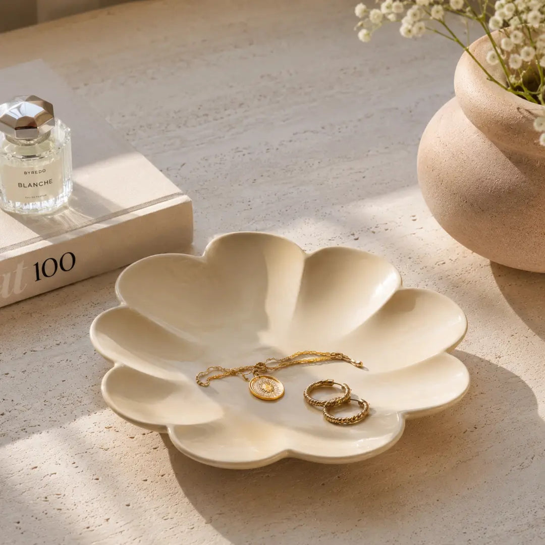 Decorative Petal Tray | Beige | Aluminum