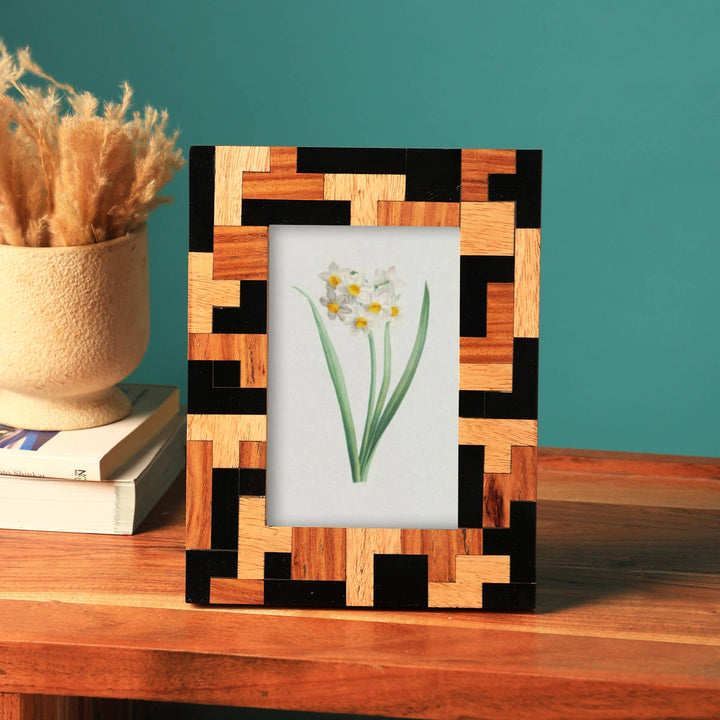 Black Resin with Sheesham & Mango Wood Tetris Inlaid Pattern - 4"x 6"