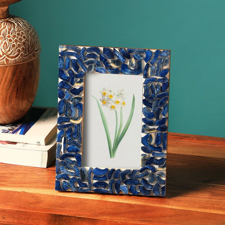 Blue Dyed Bone Chips Overlay On Whitewashed Frame Picture Size:4X6/1.5