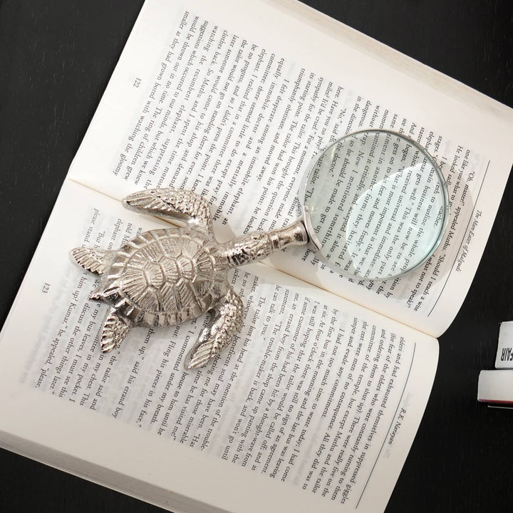 Magnifying Glass with Aluminum Turtle Handle