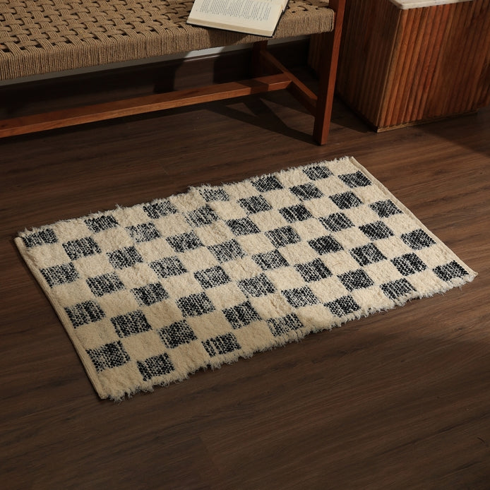 Checker Scatter Rugs 36"x24"