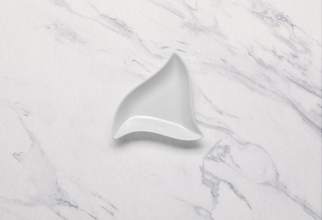 Triangular Dish | Porcelain| Set of 18