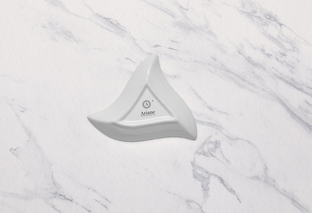 Triangular Dish | Porcelain| Set of 18