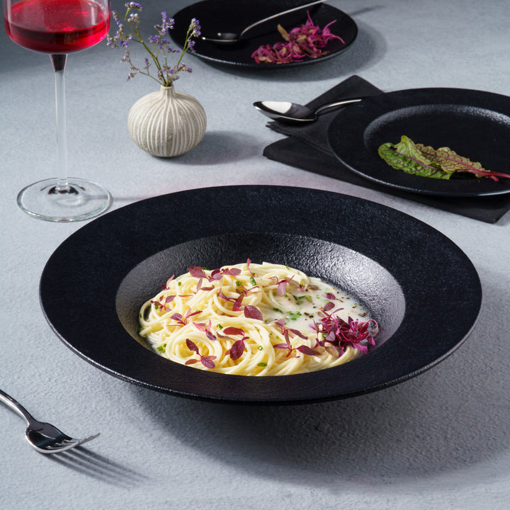 Deep Plate| Black Finish, Porcelain | Set of 6