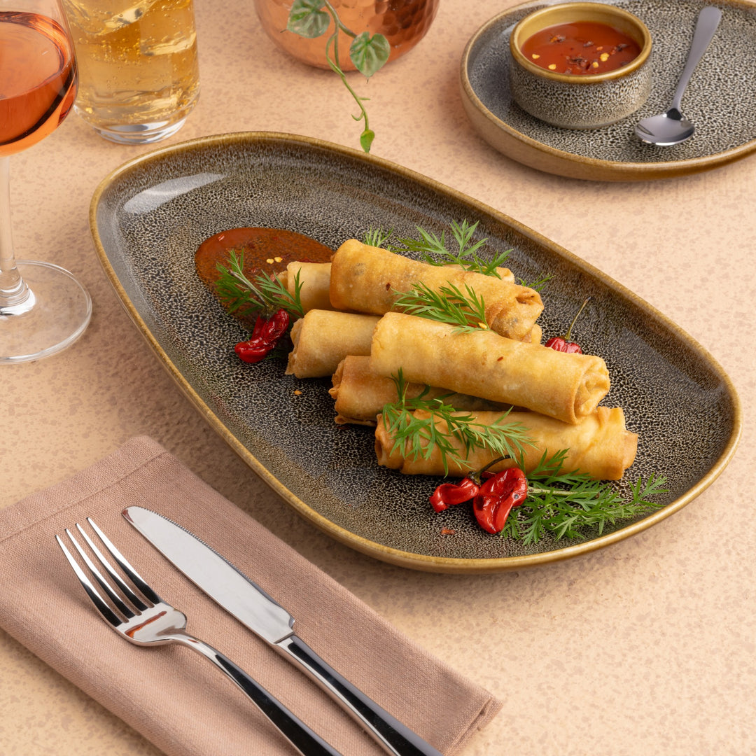 Porcelain Upala Plate | Platter | 13.8" | Set of 4