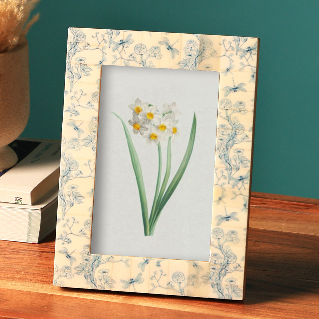 Ivory Bone Picture Frame  Picture Size:4 X 6/1" Light Blue Print