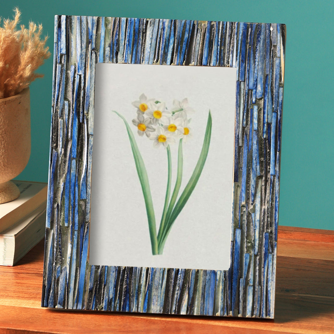 Sky Blue Dyed Bone Chiseled Inlay Frame Picture Size: 5 X 7/1.5