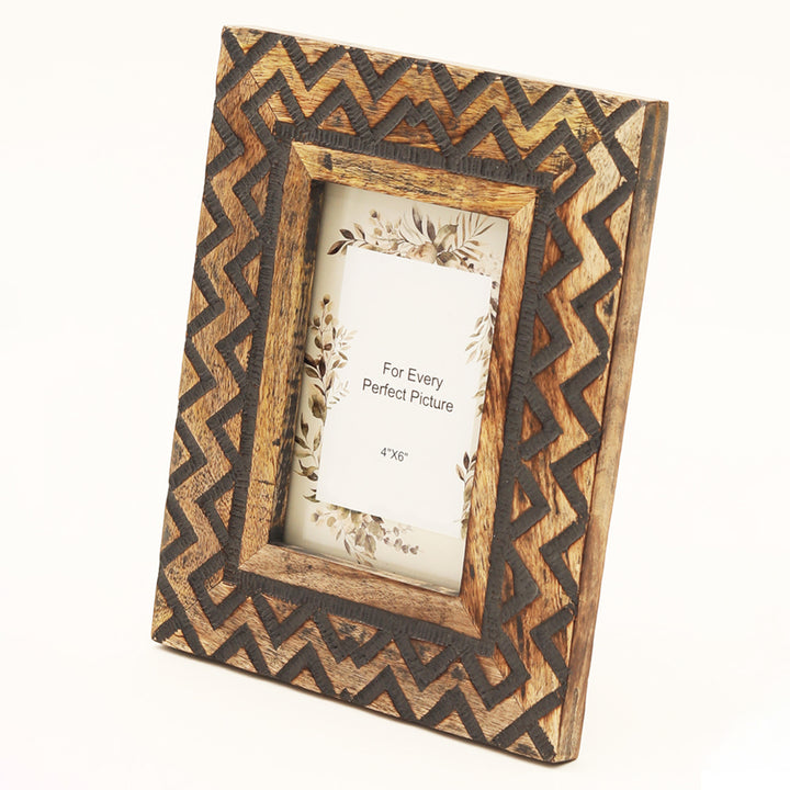 Carving Photo Frame 4'' X 6'' - Mango Wood