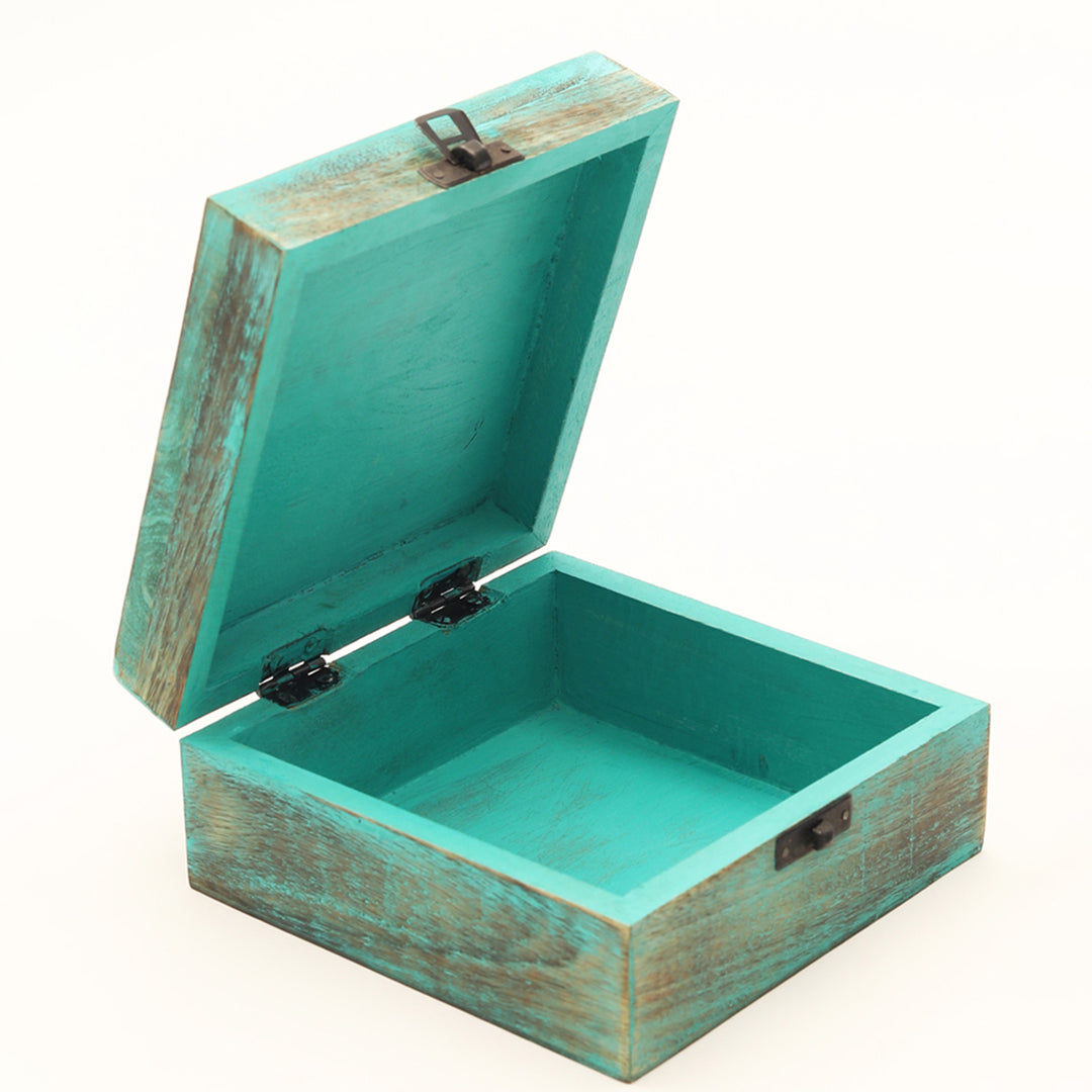 Wooden Box / Green - Mango Wood / 6 X 6 X 3 Inches (L X W X H) / Moq - 4 Pcs