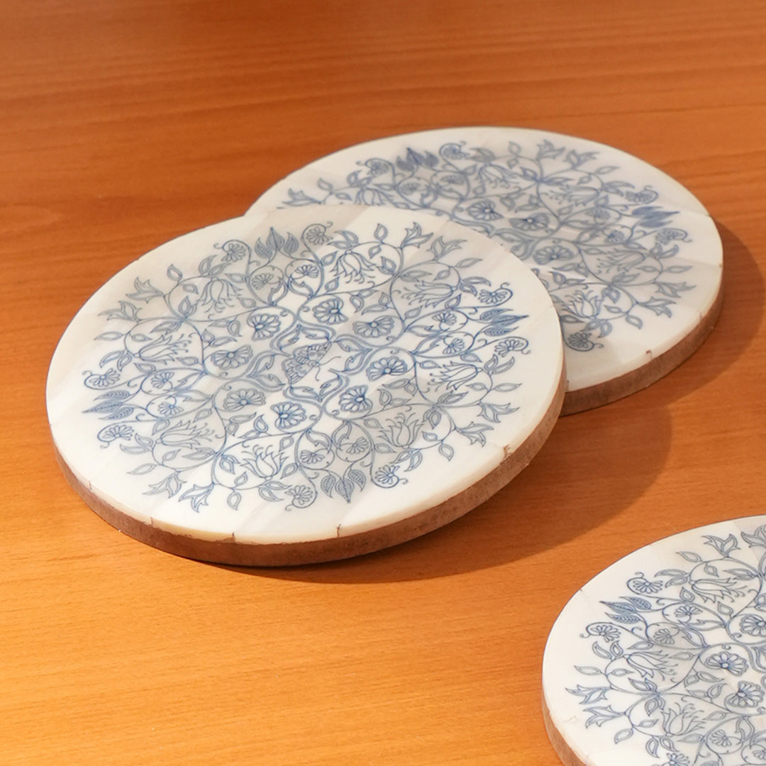 Ivory Bone Coaster (Set of 4) With Blue Print:Dia 4"