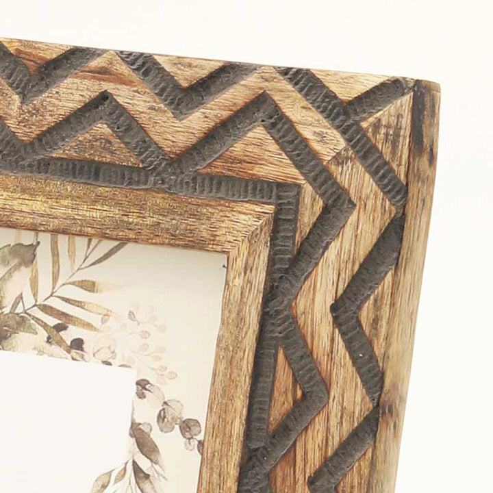 Wooden Carving Photo Frame 8'' X 10'' - Distress Black