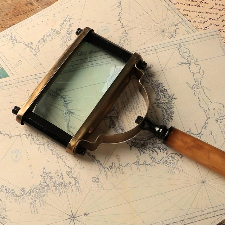 Rectangular Frencesca Magnifier