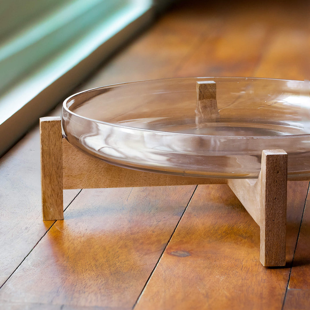 Clear Glass Bowl With Wooden Stand / Transparent / 13.5 X 13.5 X 4 Inches (L X W X H) / Moq - 4 Pcs