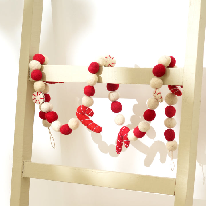 Felt Christmas Garland | Holiday Decor