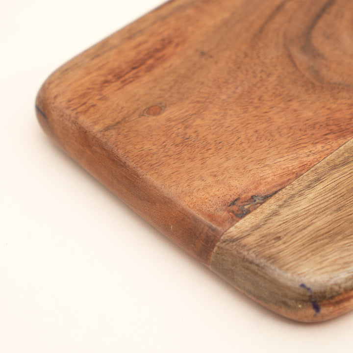 Round Acacia Wood Cutting Board with Handle, 12x0.75x16"