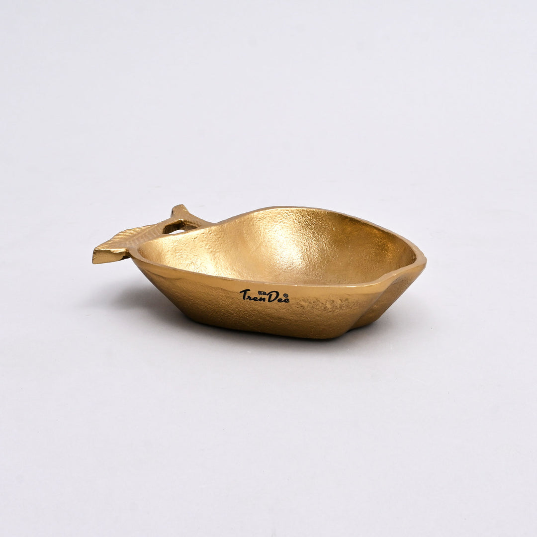 Elegant Apple-Shaped Gilded Gold Aluminum Trinket Dish – 8.7"x6.7"x2" Decorative Accent