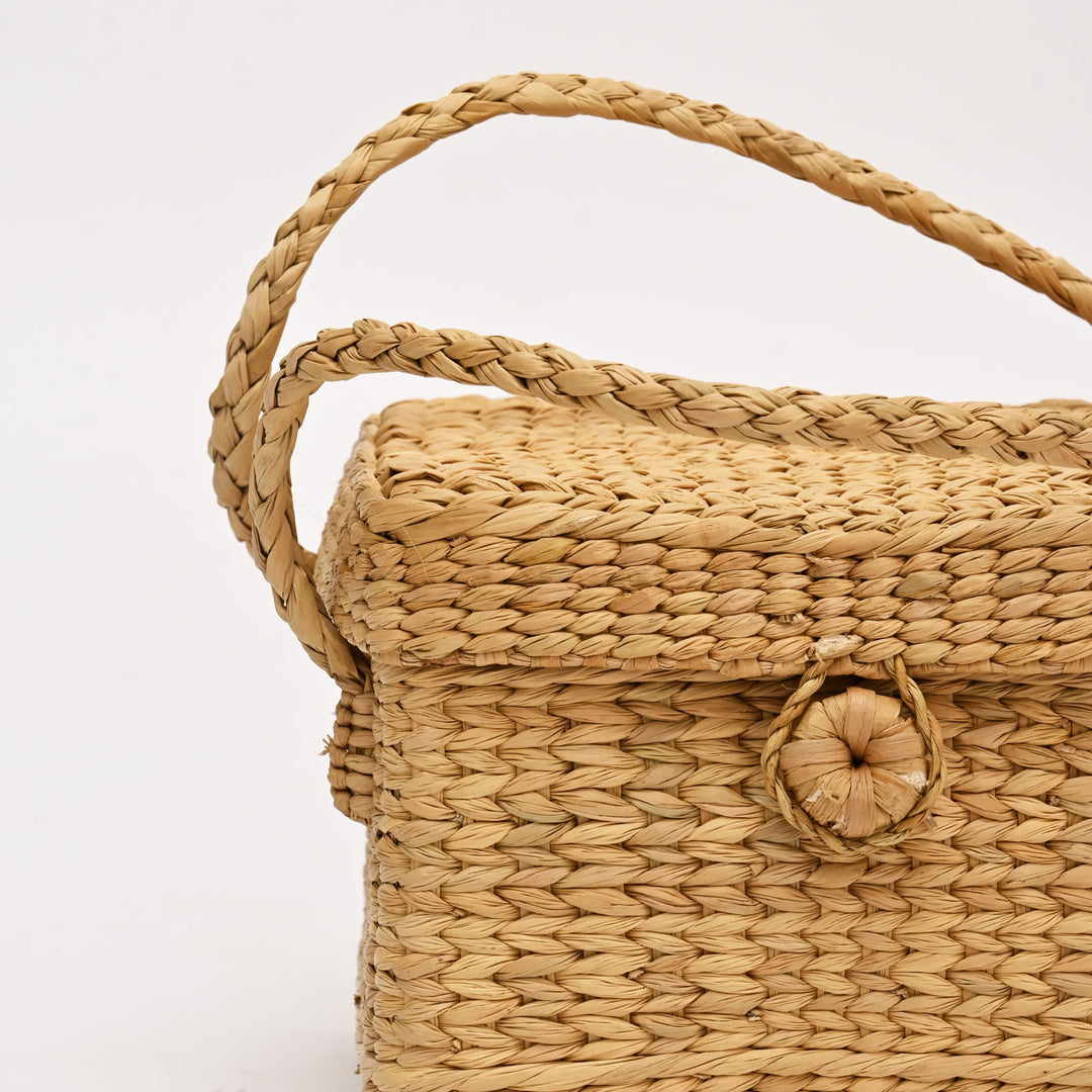Handwoven Water Reed Makeup Box