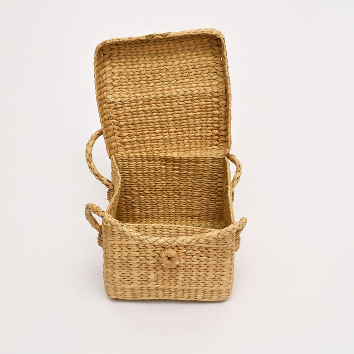Handwoven Water Reed Makeup Box