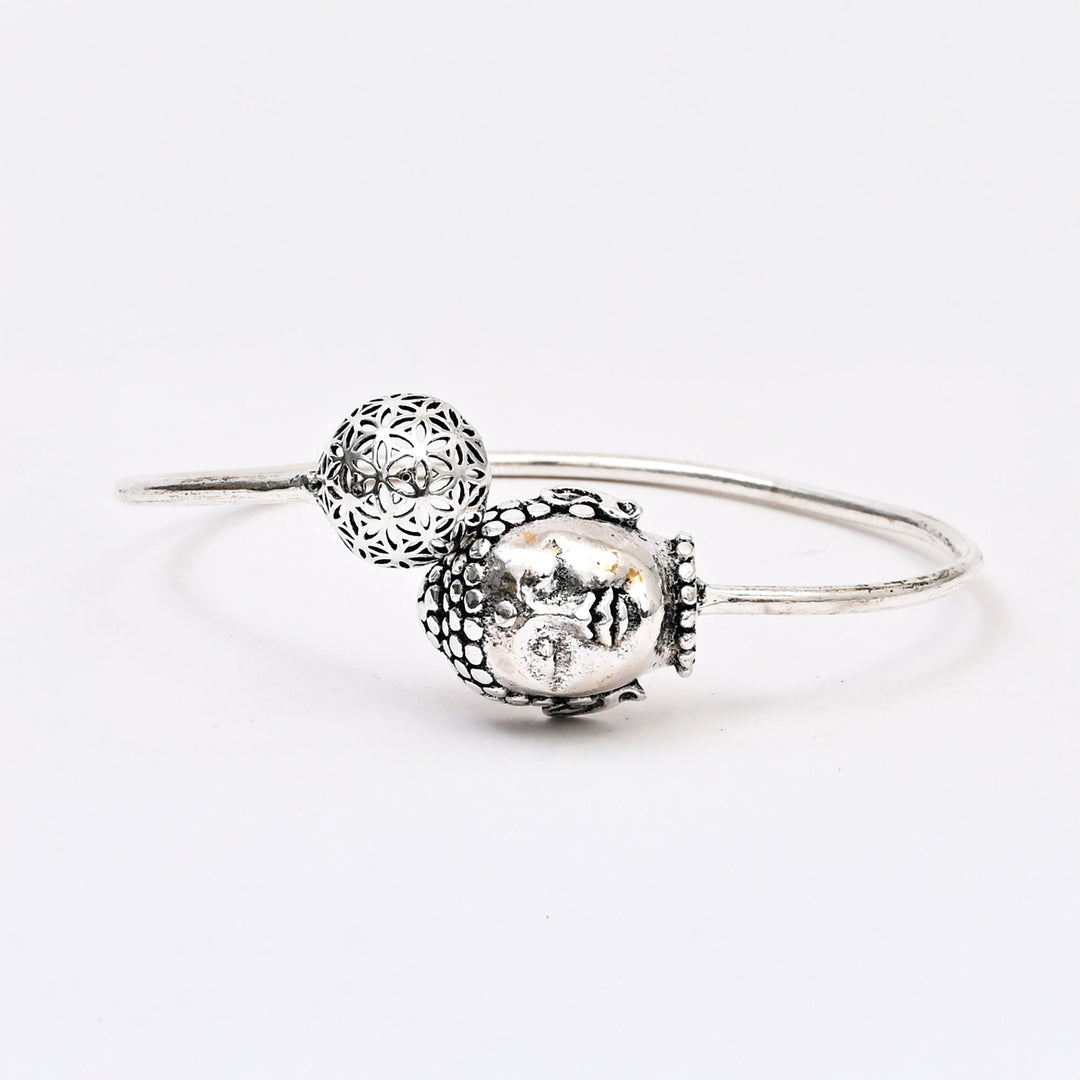 Modern Artisan Brass Bangle | Minimalist Polished Bracelet