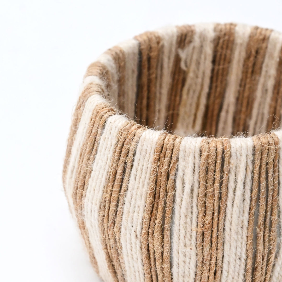 Thread Napkin Rings | Set of 4 | 100% Mango Wood