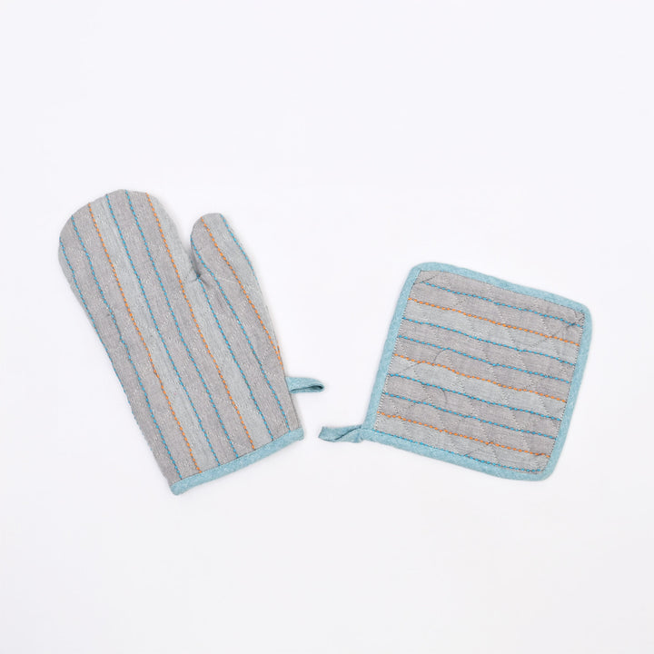 Quilted Cotton Oven Mitt & Pot Holder Set | Heat Resistant Kitchen Essentials