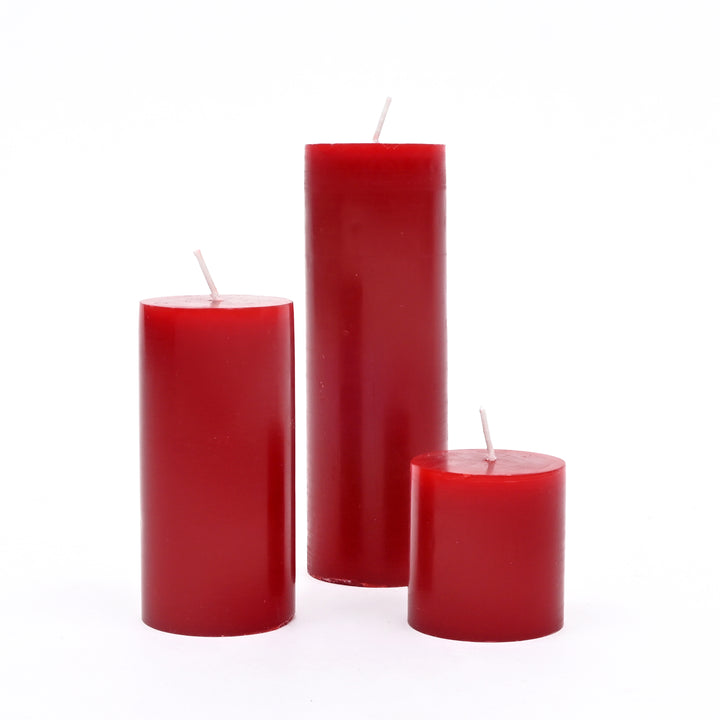 Christmas Pillar Candle (Non-Scented) | Red Decorative Holiday Candles, 3.5 x 5 x 7.5 Inch