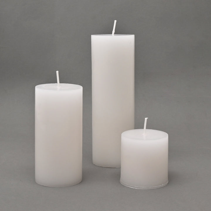 Christmas Pillar Candle (Non-Scented) | White Decorative Holiday Candles, 3.5 x 5 x 7.5 Inch