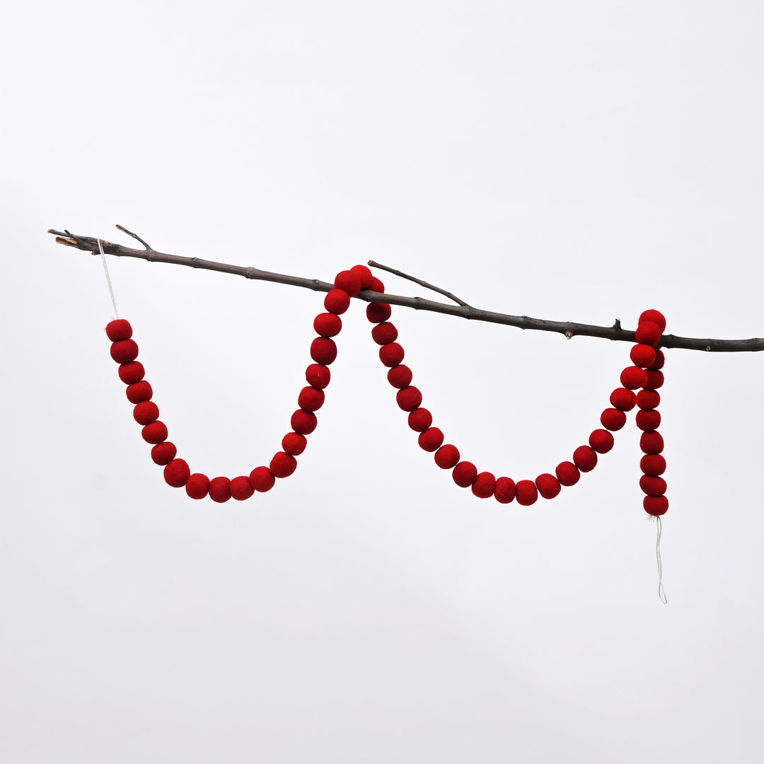 Christmas Décor Garland | Felt | Red