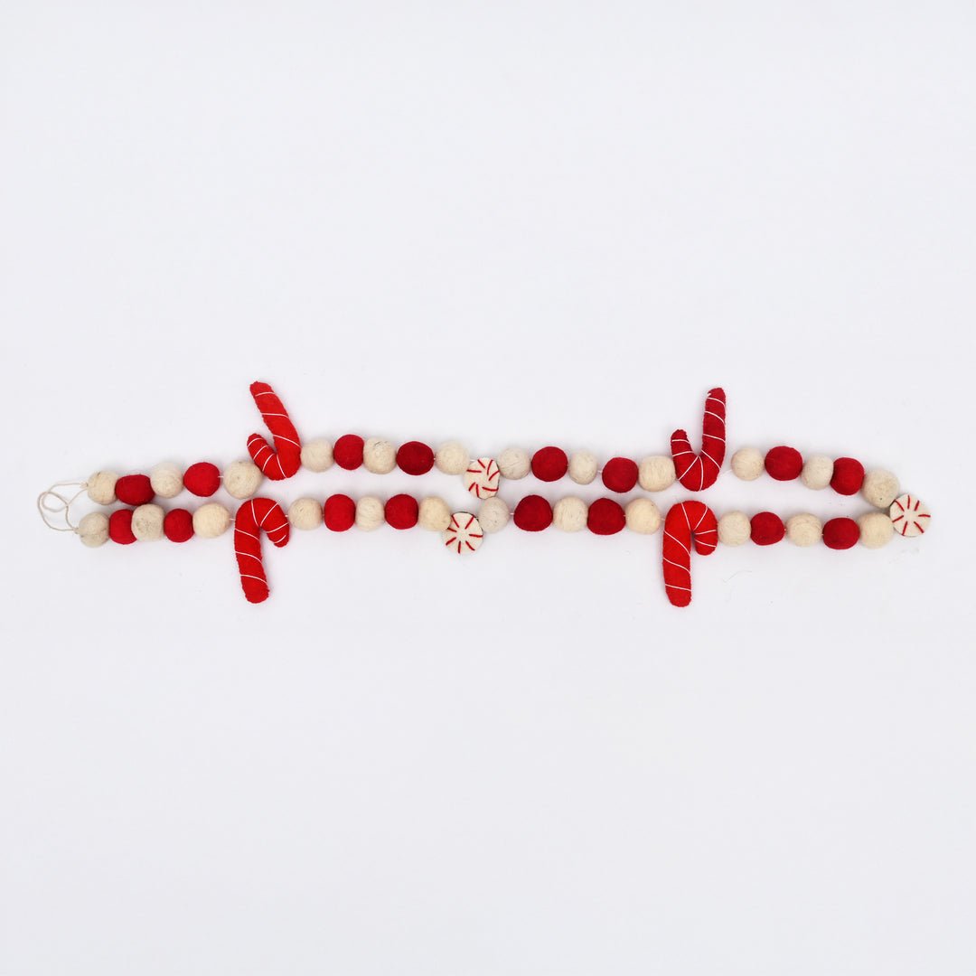 Felt Christmas Garland | Holiday Decor