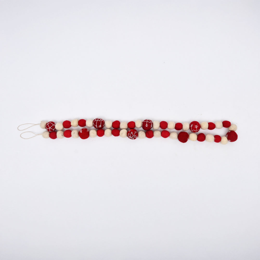 Felt Garland | Red & White | Holiday Décor