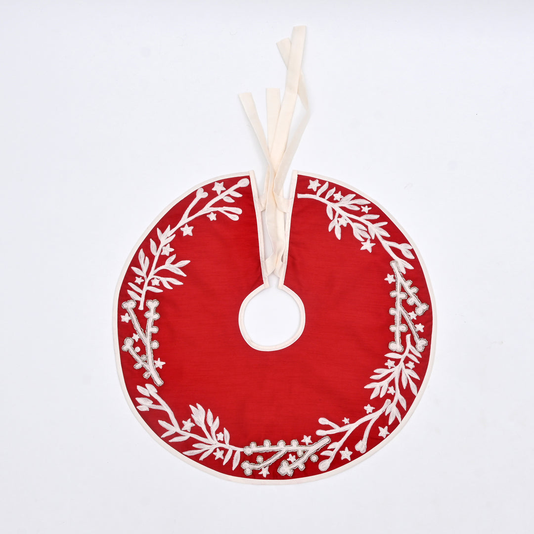 Red Beaded Christmas Tree Skirt 22 inch