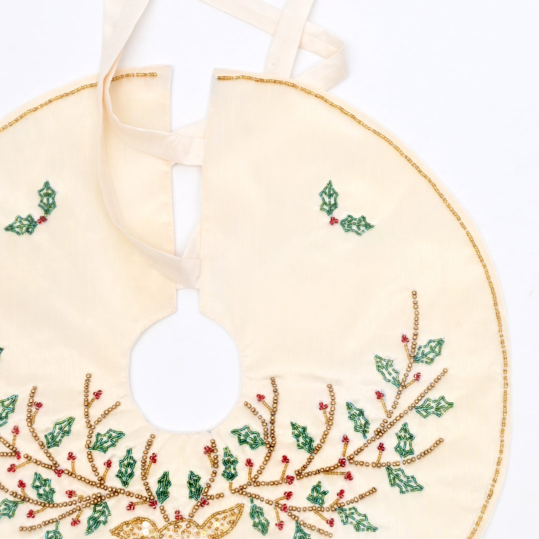 White Embroidered & Beaded Christmas Tree Skirt 22 Inch
