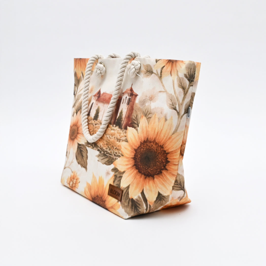 Tote Bag | Countryside-Inspired Printed Canvas Beach Bag