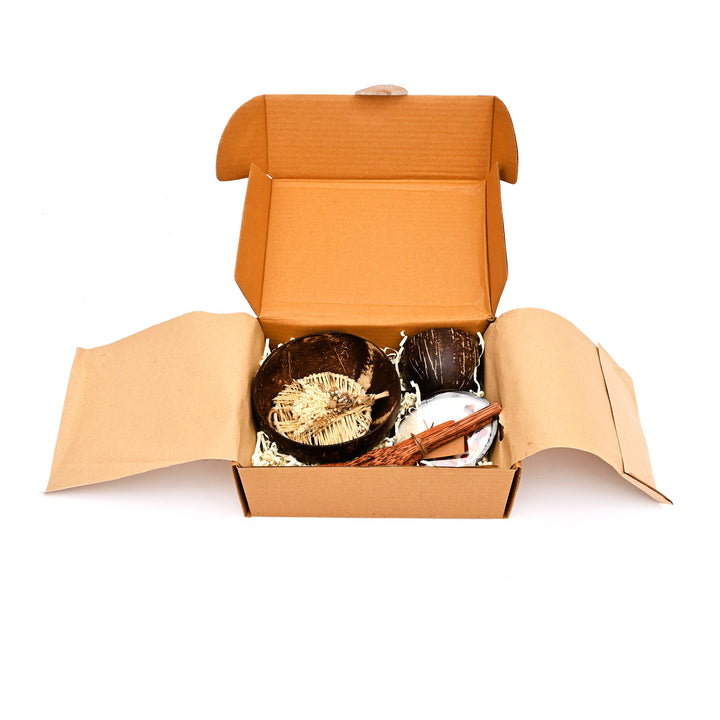 Evergreen Gift Hamper with Coconut Shell Wax Candles | Ecofriendly & Elegant