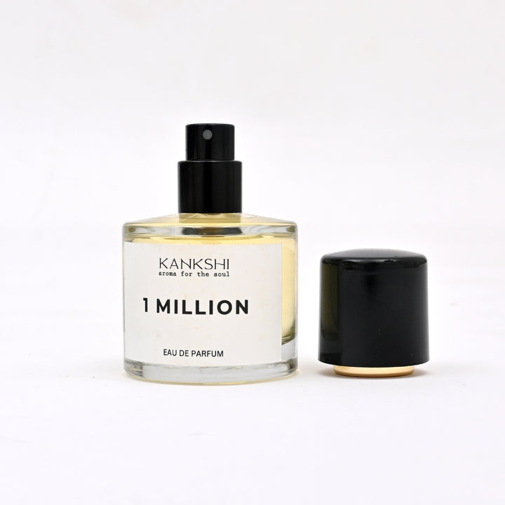 30 ml Refillable Liquid Spray Bottle | Compact & Travel-Friendly