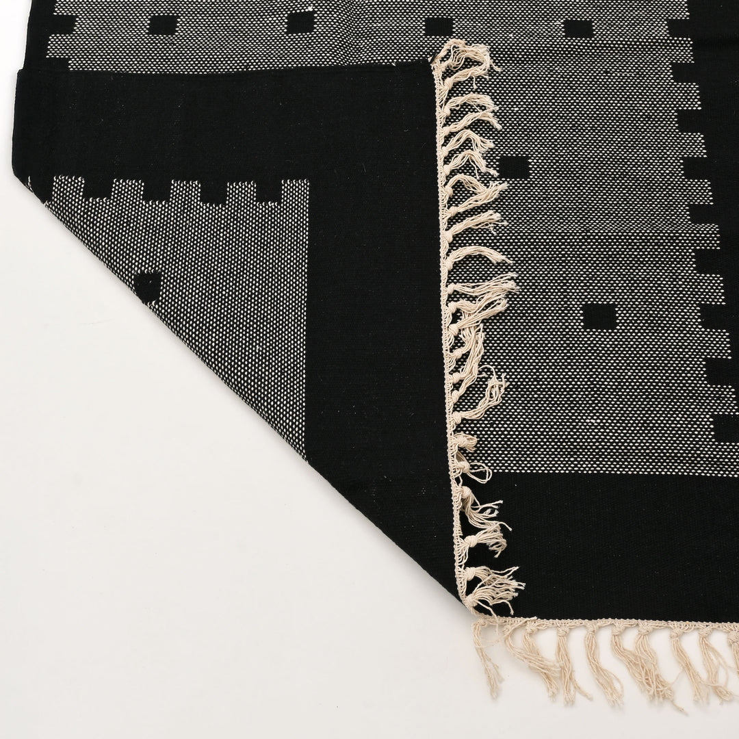 Handwoven Cotton Area Rug | 36x60” Black & White