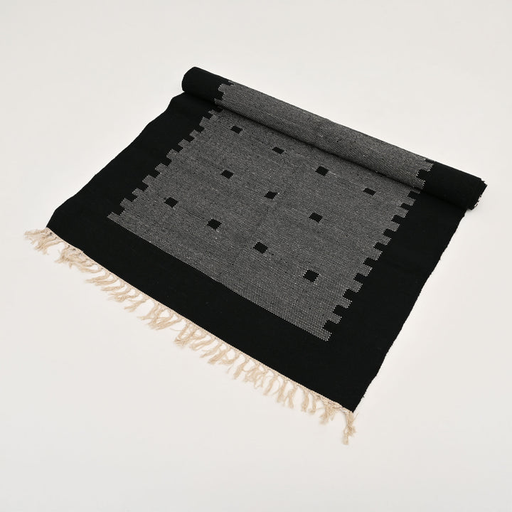 Handwoven Cotton Area Rug | 36x60” Black & White