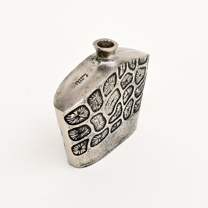 Decorative Modern Geometric Fusion Aluminum Vases – Set of 3 Distress Black Table Accents