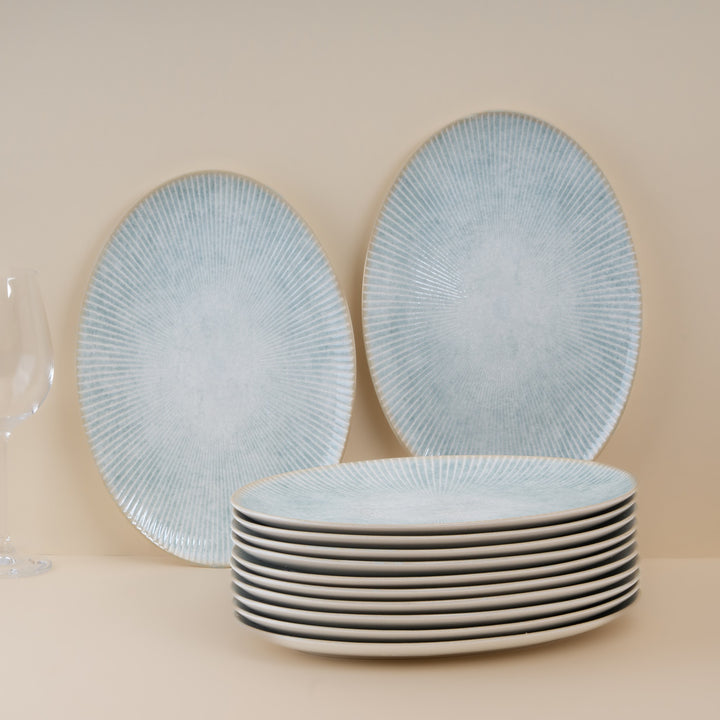 Oval Plate with Foot | Porcelain, 11" | Pack of 12