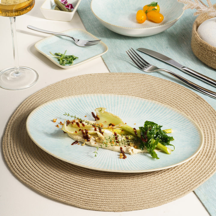 Oval Plate with Foot | Porcelain, 11" | Pack of 12