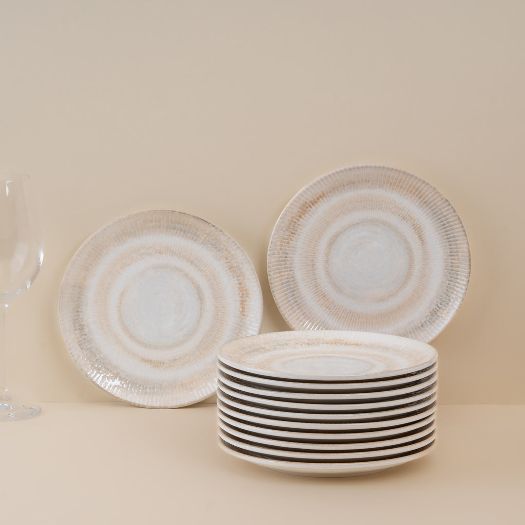 Elegant Round Rimless Plate | Porcelain | Set of 12