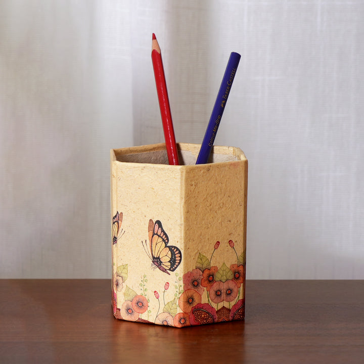 Handcrafted Organic Pen Stand