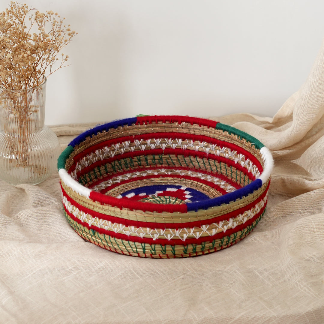 Handcrafted Pinedale Basket | Vibrant Thread|Designed Pine Basket