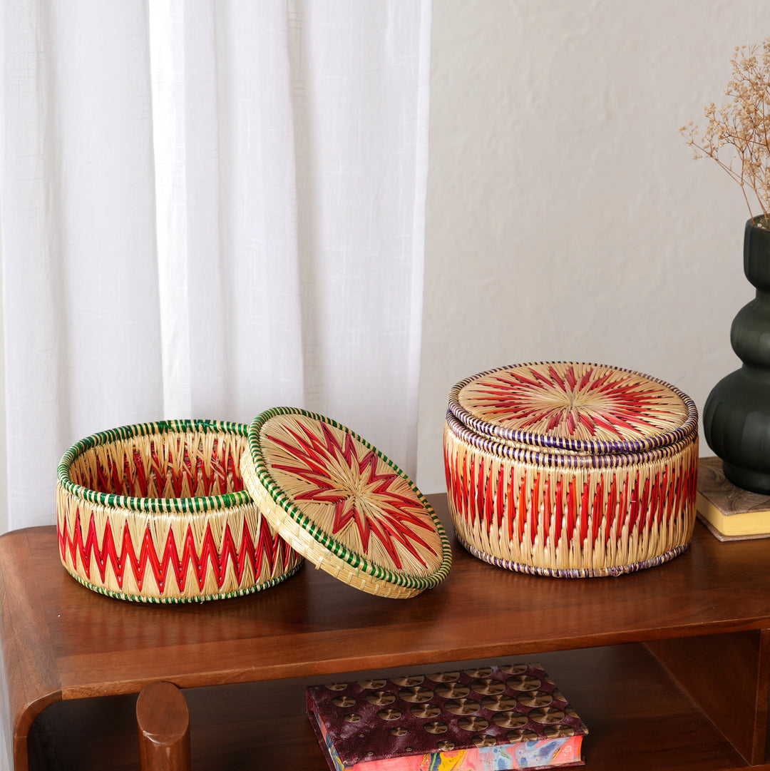 Handcrafted Sikki Grass Bread Box | Natural Red Green 8"